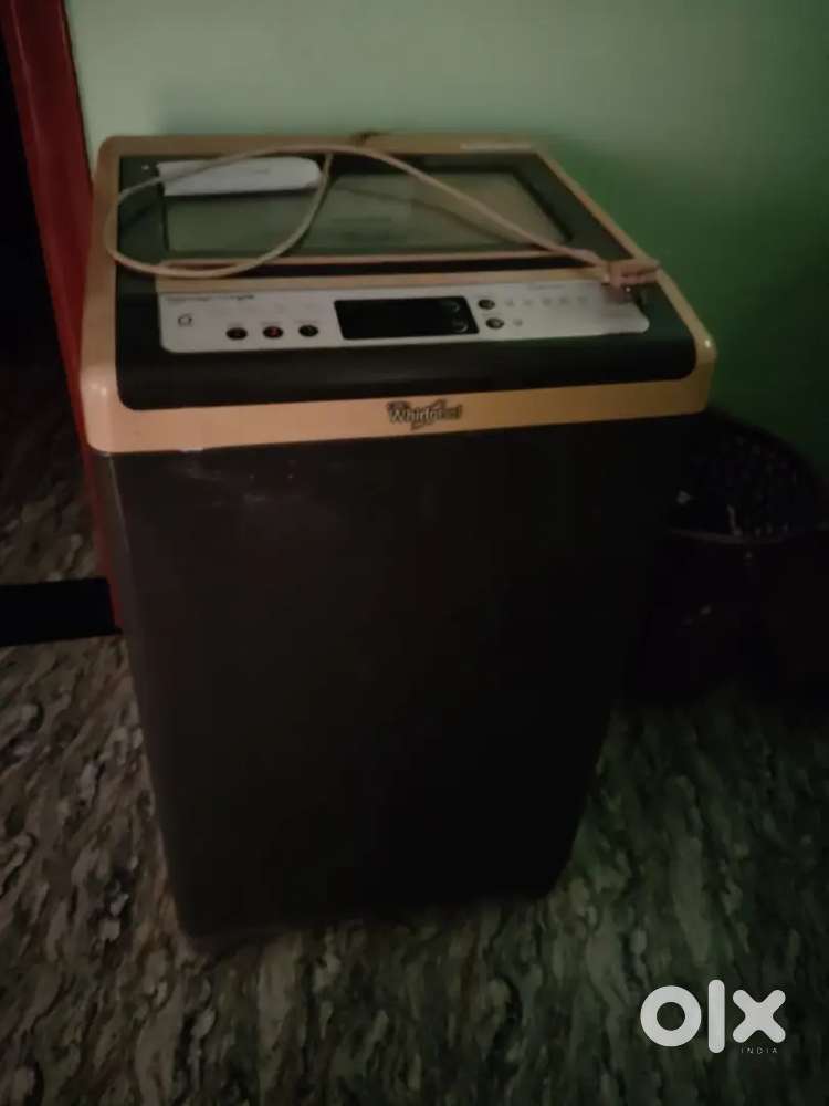 Whirlpool washing machine selling condition machine