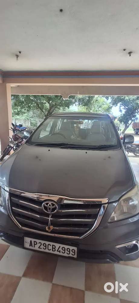 Toyota Innova 7 Str 2013 End 2014reg