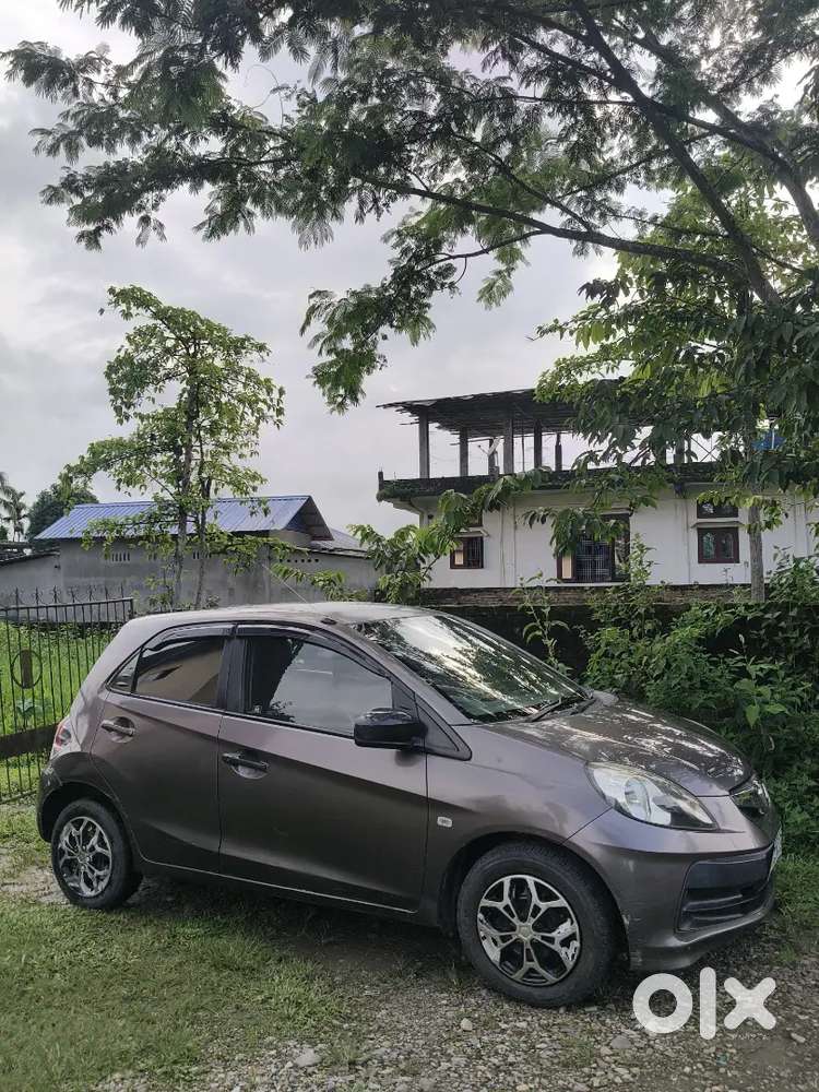 Honda Brio Mt Petrol 2nd Owner 2012