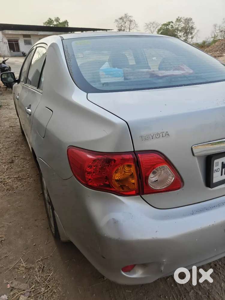 Toyota Corolla Altis Petrol In Good Condition