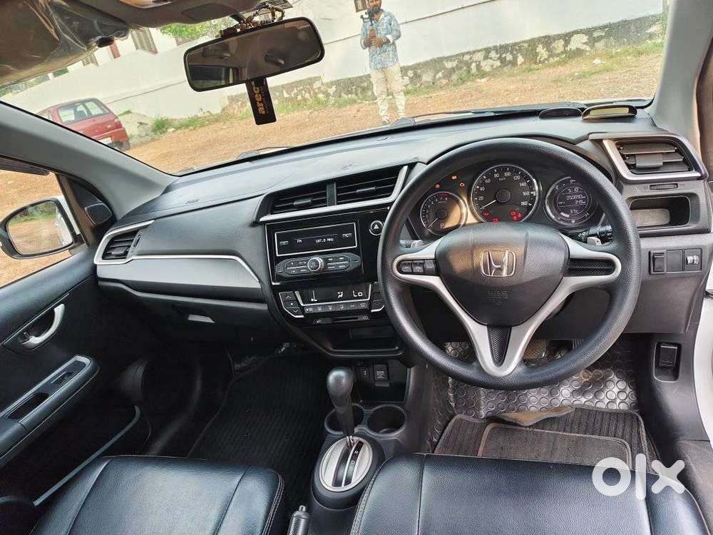 Honda Br-v Style Edition V Cvt, 2016, Petrol