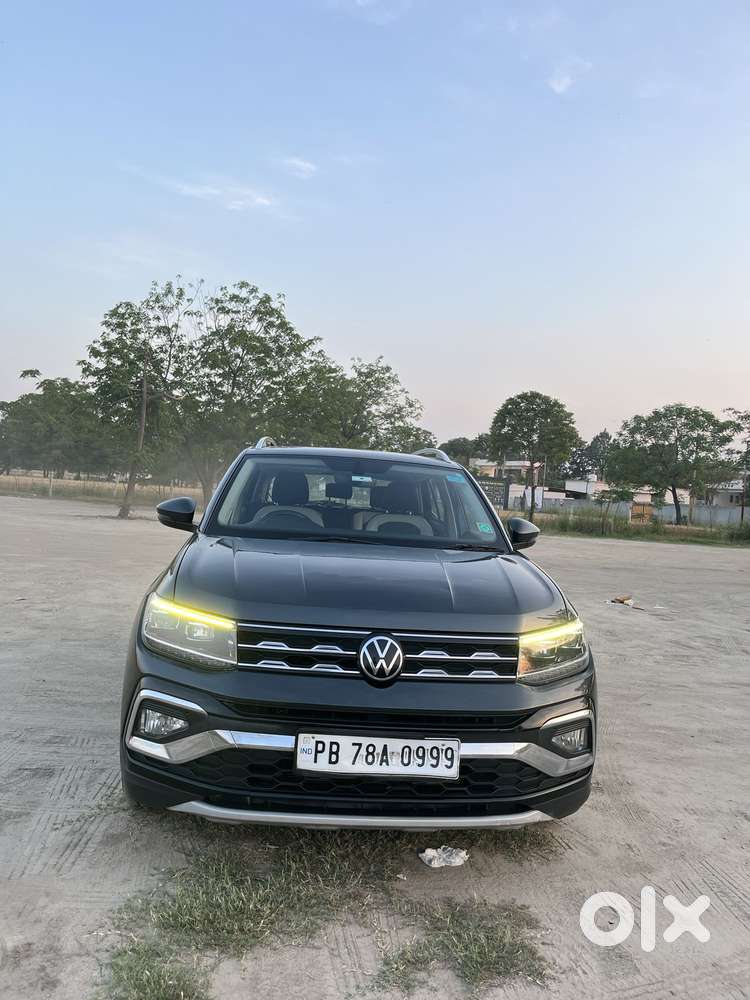 Volkswagen Taigun 1.0 Tsi Topline At, 2022, Petrol