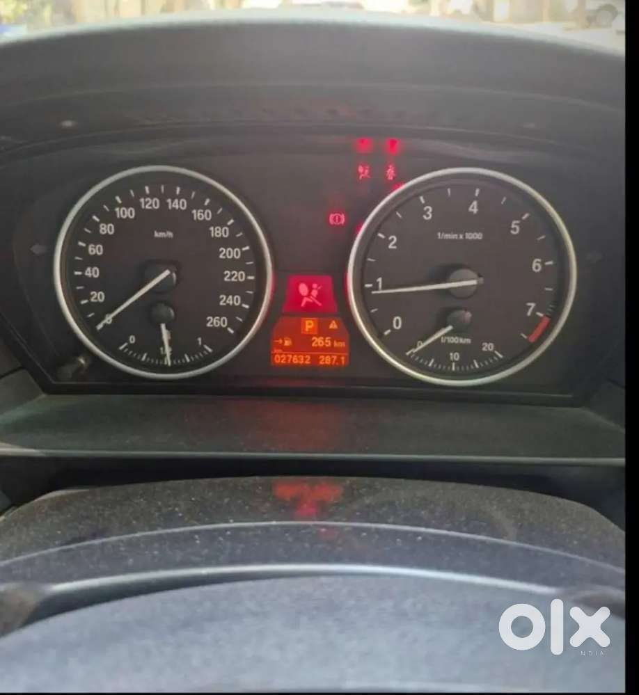 Bmw 5 Series 2010 Petrol 25000 Km Driven