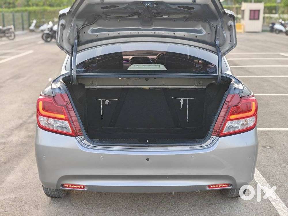 Maruti Suzuki Dzire 1.2 Vxi Amt, 2022, Petrol