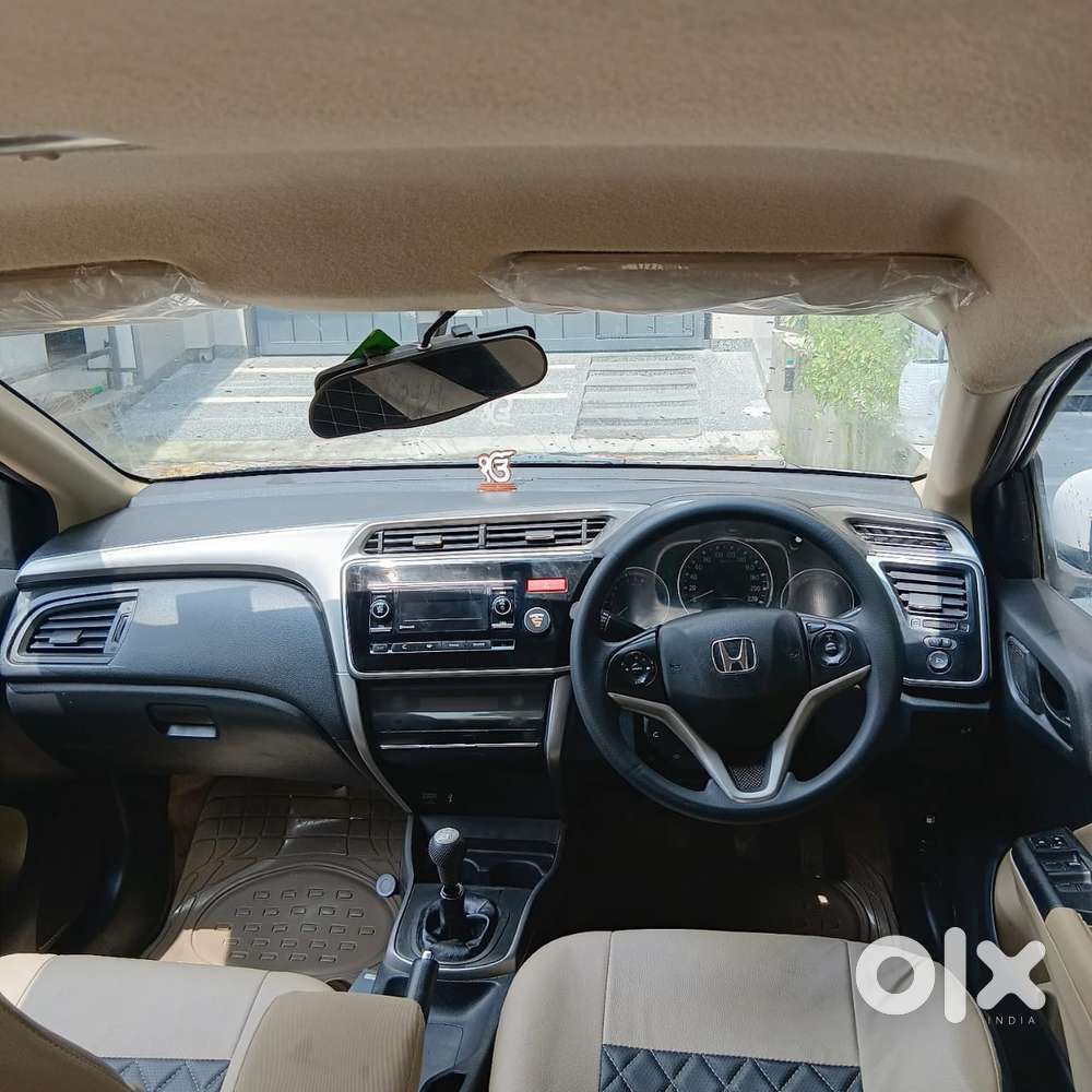 Honda City Edge Edition Sv, 2015, Petrol