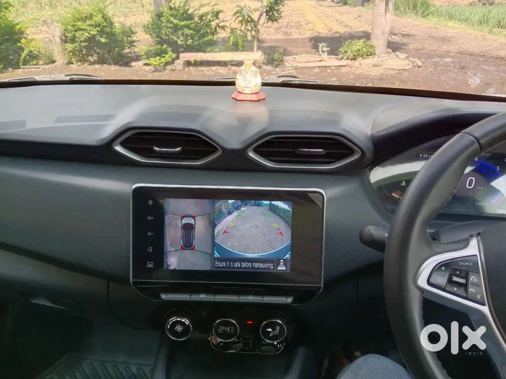 Nissan Magnite 2024 Petrol 21000 Km Driven