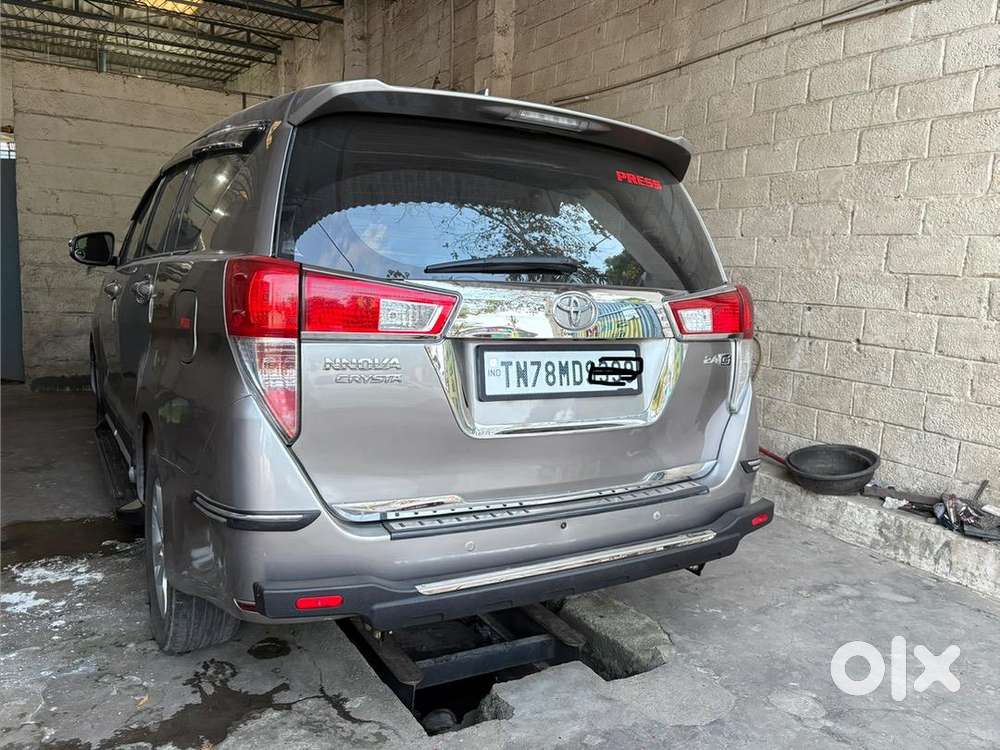 Toyota Innova Crysta 2016