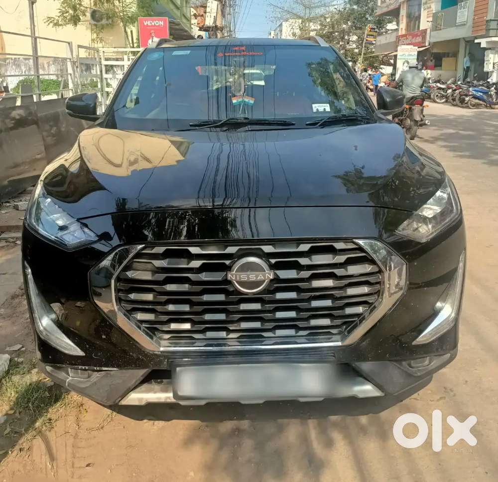 Nissan Magnite 2024 Petrol Well Maintained