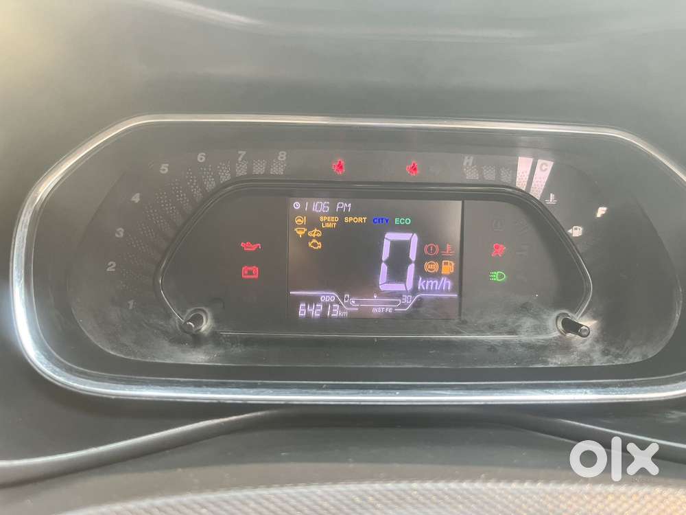Tata Nexon 1.5 Revotorq Xm (s), 2021, Diesel