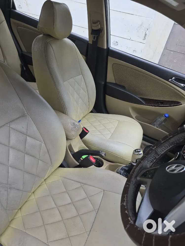 Hyundai Fluidic Verna Crdi 2012