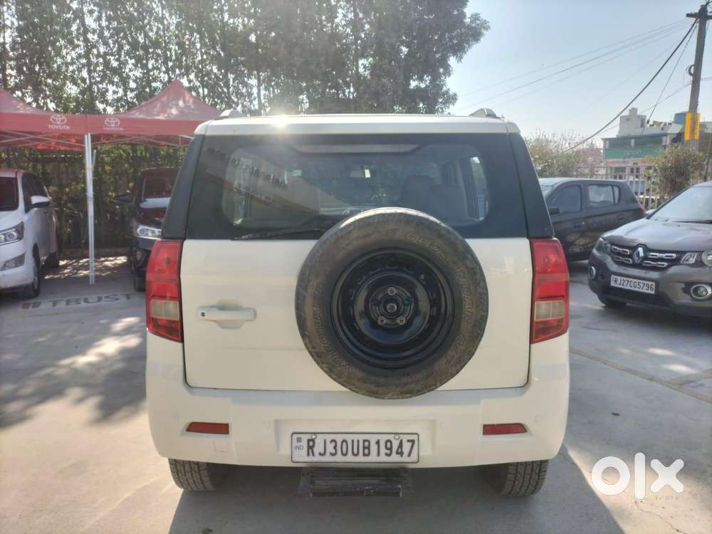 Mahindra Tuv 300 Mhawk100 T8, 2015, Diesel