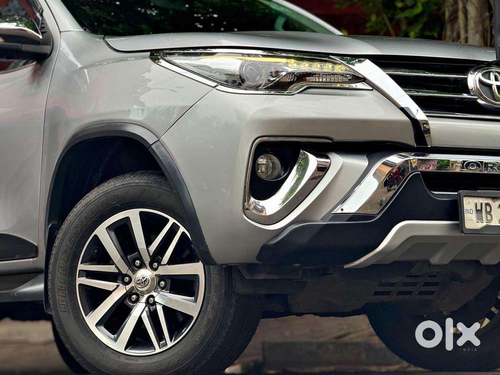 Toyota Fortuner 4x4 Manual Limited Edition, 2017, Diesel