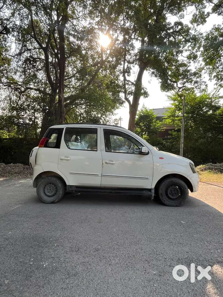 Mahindra Quanto 2013 Diesel Well Maintained