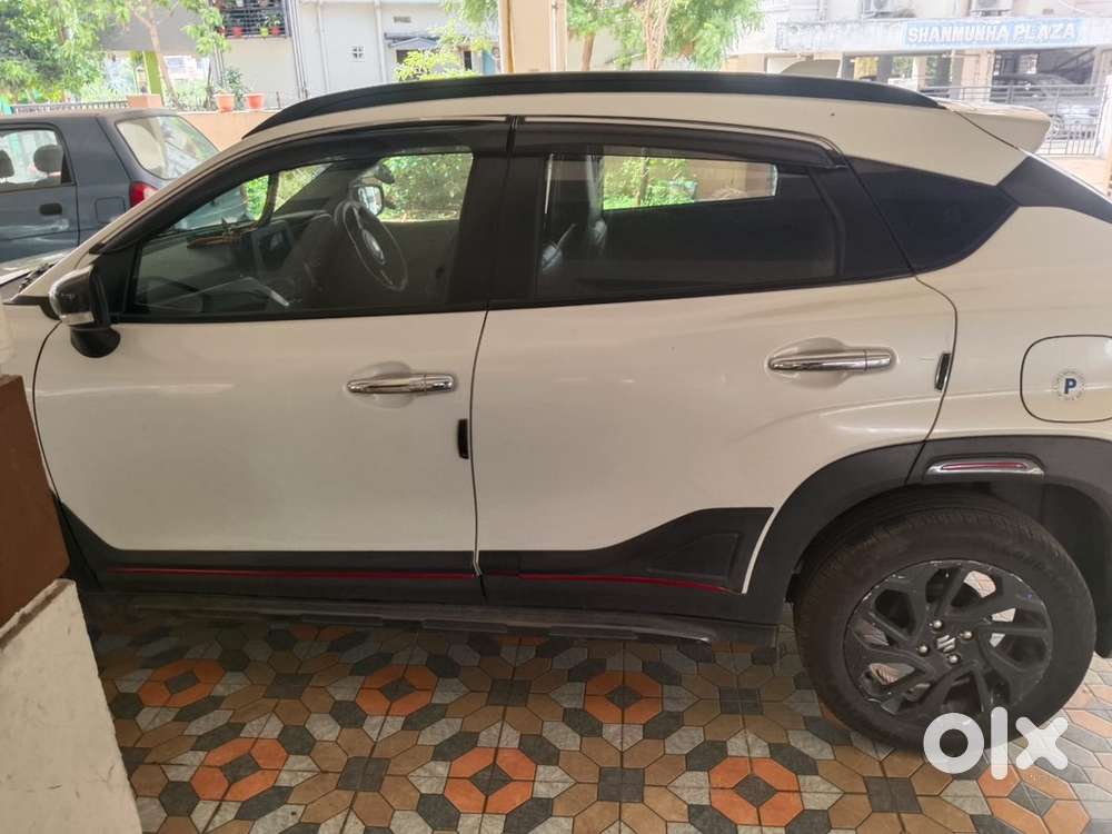 Maruti Suzuki Fronx Delta 2024