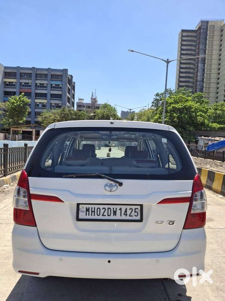 Toyota Innova 2.5 G (diesel) 8 Seater, 2015