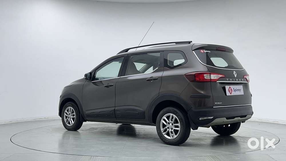 Renault Triber Rxt, 2022, Petrol