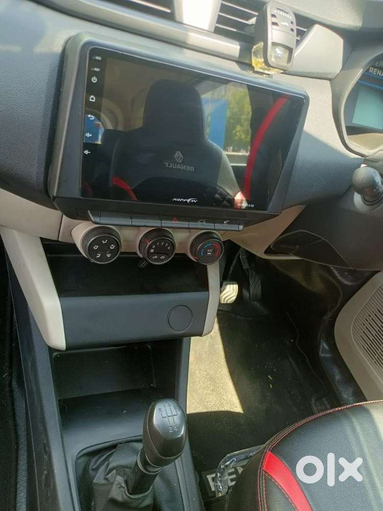 Renault Triber 1.0 Rxe, 2023, Petrol