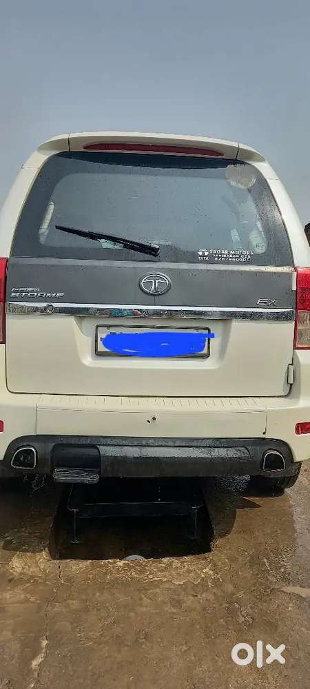 Tata Safari Storme 2017 Diesel 100000 Km Driven