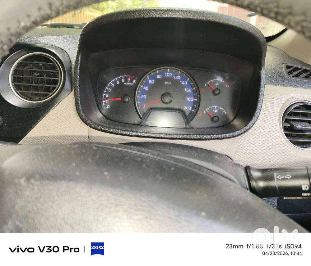 Hyundai Xcent, 2015, Petrol