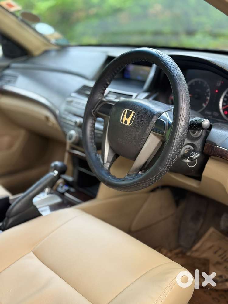 Honda Accord 2.4 Automatic, 2011, Petrol