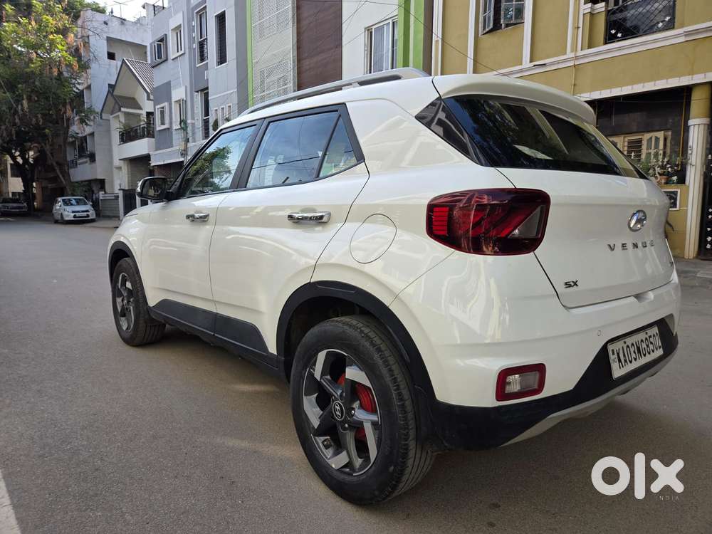 Hyundai Venue Sx Plus Turbo Dct, 2020, Petrol