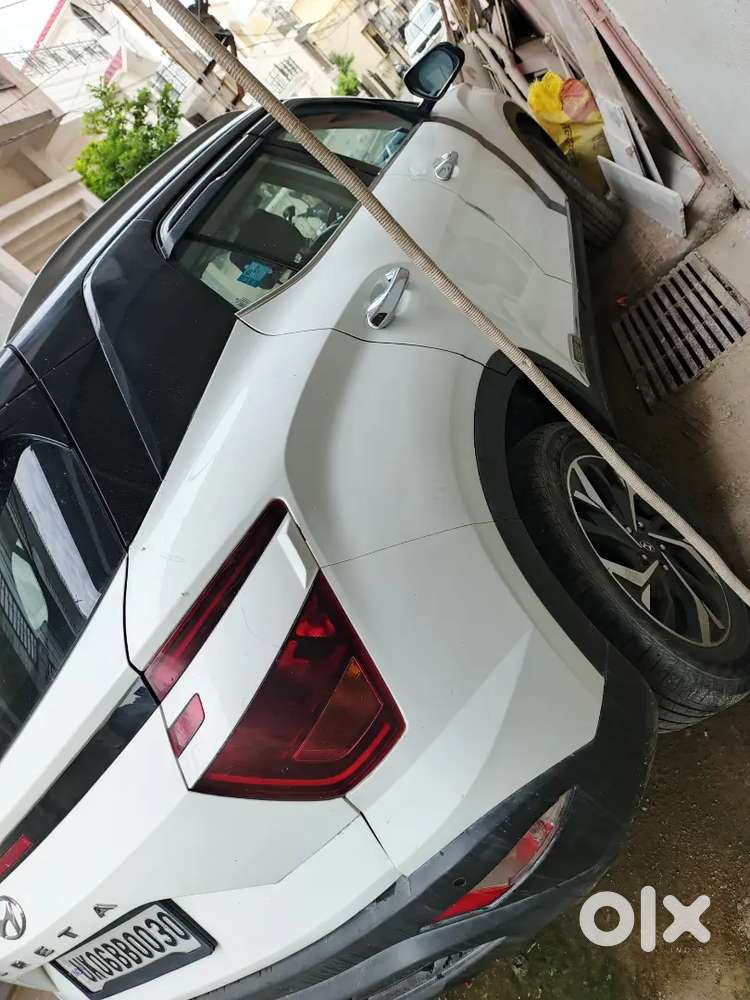 Vip 0030 Creta White  1st Owner  29k Km  Base To Top  17 Alloys