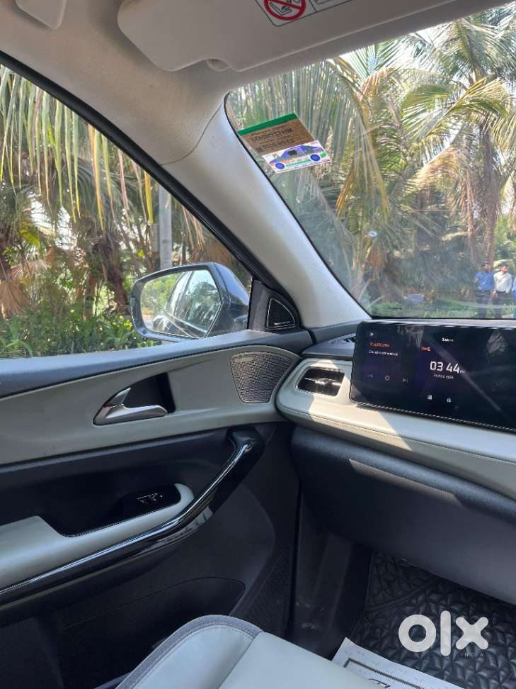 Mahindra Xev 9e Pack Two, 2025, Electric