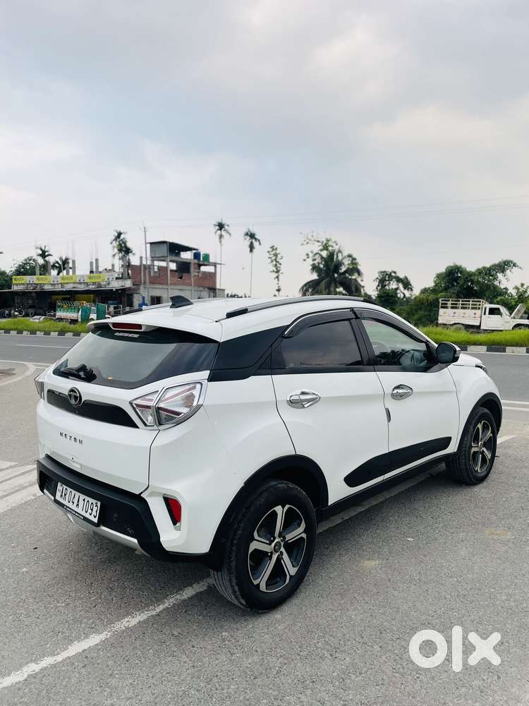 Tata Nexon 1.2 Revotron Xz Plus, 2022, Petrol