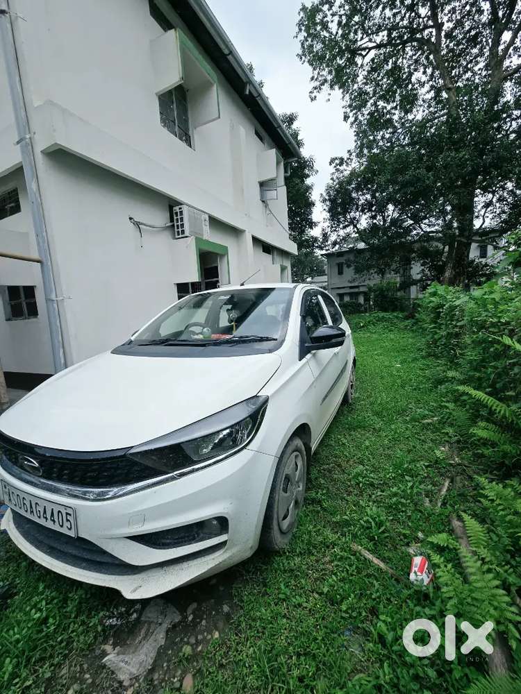 Tata Tiago 2022 Petrol Well Maintained
