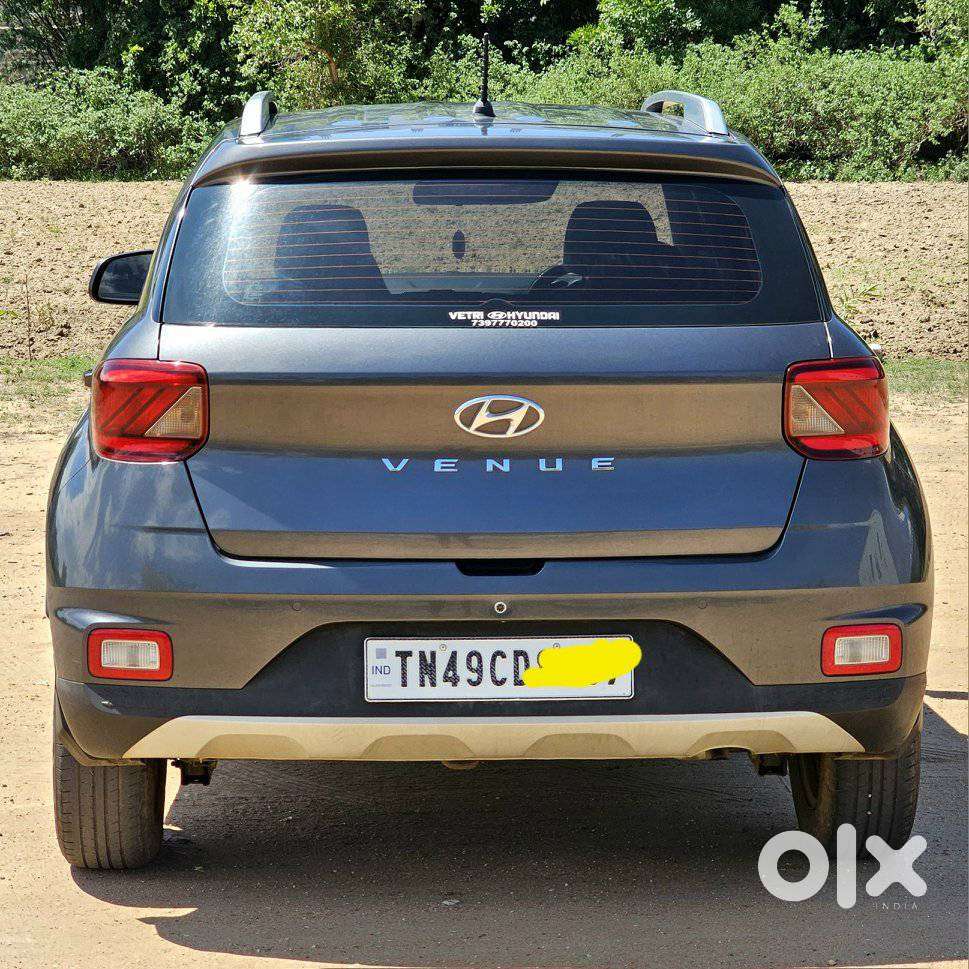 Hyundai Venue, 2021, Petrol