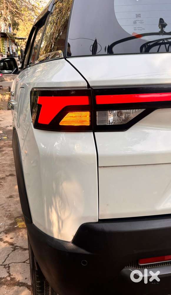 Maruti Suzuki Brezza Vxi S-cng, 2023, Cng & Hybrids