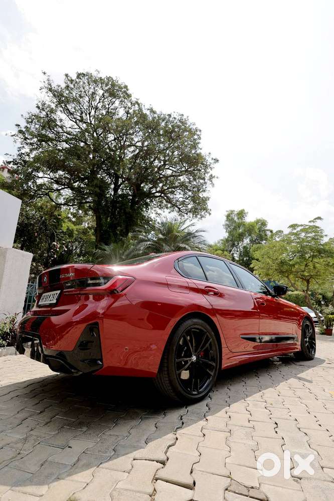 Bmw M340i Xdrive Shadow Edition  Oct 2023  3,800 Km  Melbourne Red