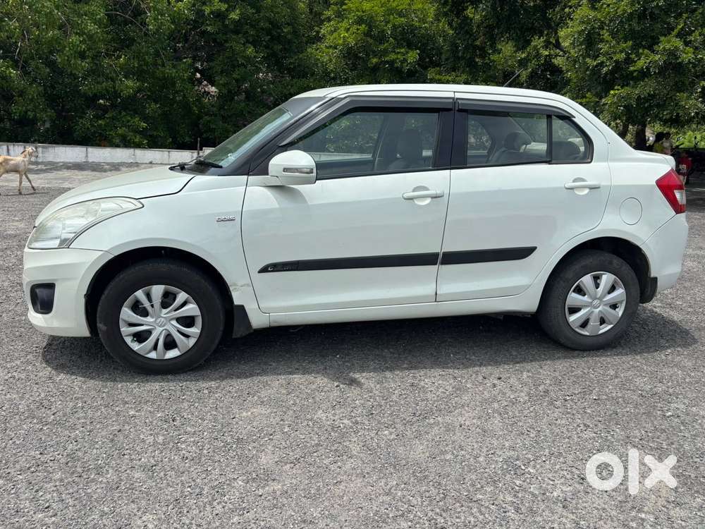 Maruti Suzuki Swift Dzire Vdi Optional, 2015, Diesel