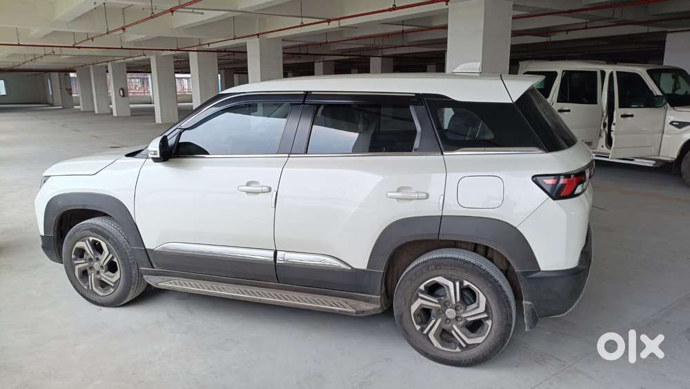 Maruti Suzuki Brezza 1.5 Vxi At Smart Hybrid, 2022, Petrol