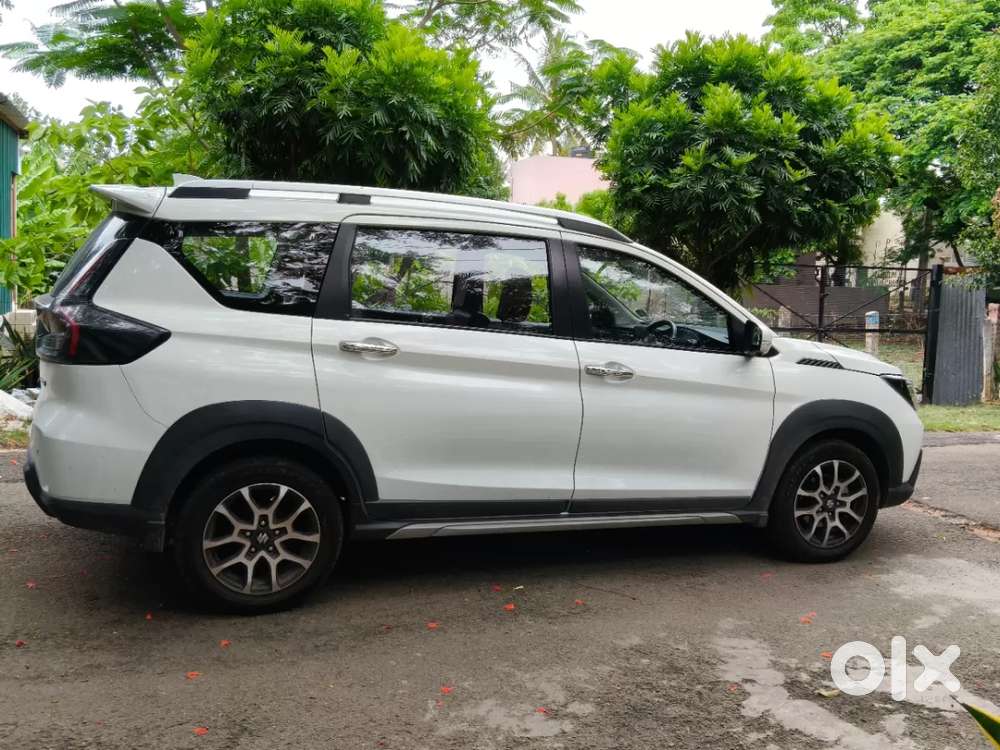 Maruti Suzuki Xl6 1.5 Zeta At, 2025, Petrol