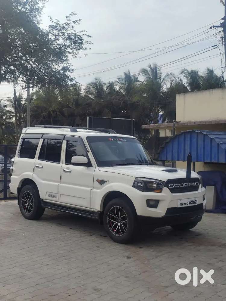 Mahindra Scorpio 2017 Diesel Well Maintained