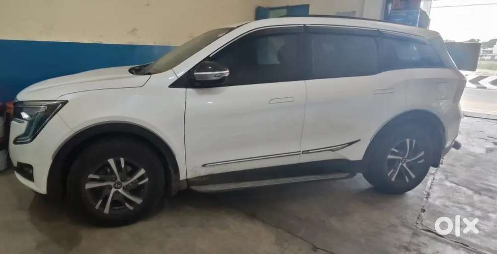 Mahindra Xuv700 2022 Petrol 39000 Km Driven