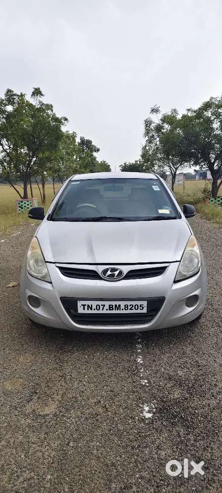 Hyundai I20 2011 Cars