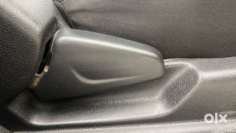 Renault Kwid 2015-2019 1.0 Rxt (o), 2018, Petrol