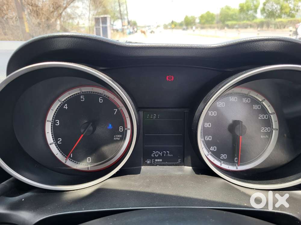 Maruti Suzuki Swift Vxi 1.2 Abs Bs-iv, 2024, Petrol