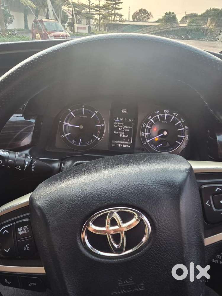 Toyota Innova Crysta 2017 Z Version Diesel Well Maintained