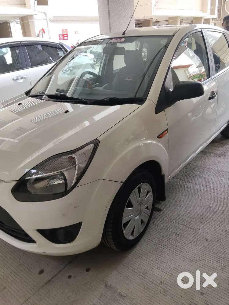 Ford Figo Petrol Manual 2010