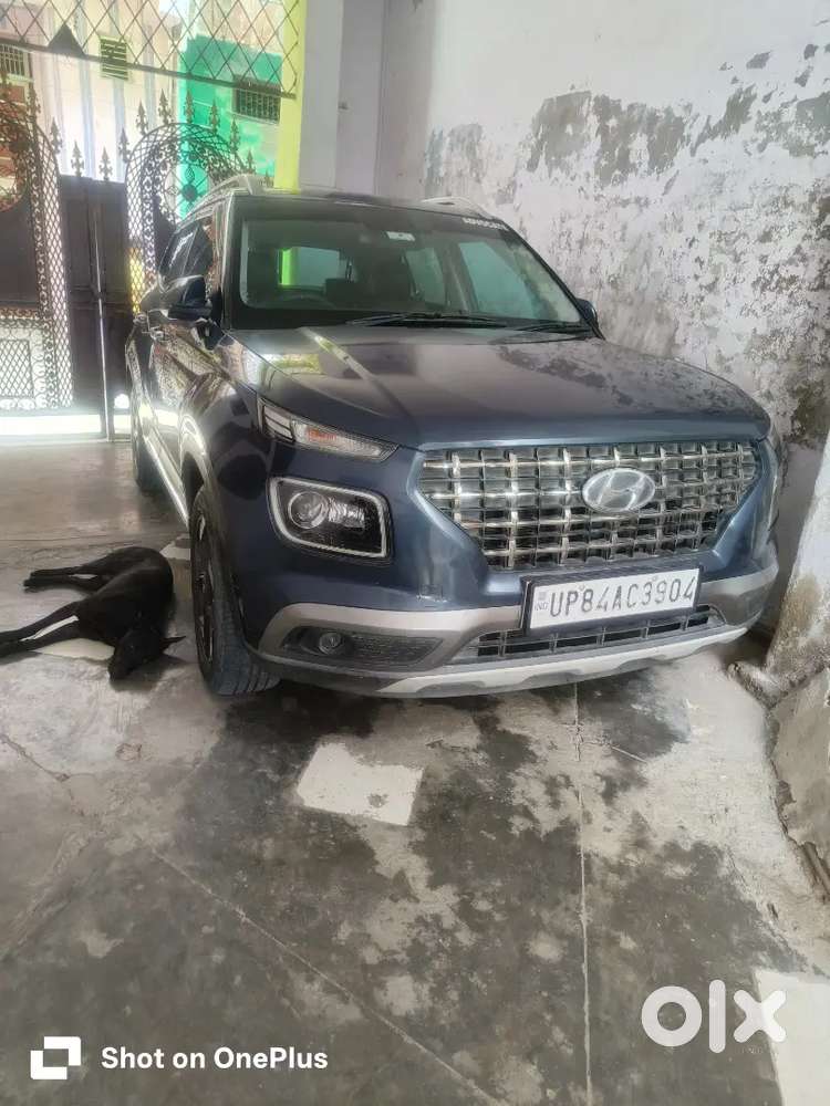 Hyundai Venue 2019 Oct Second-owner Diesel Car