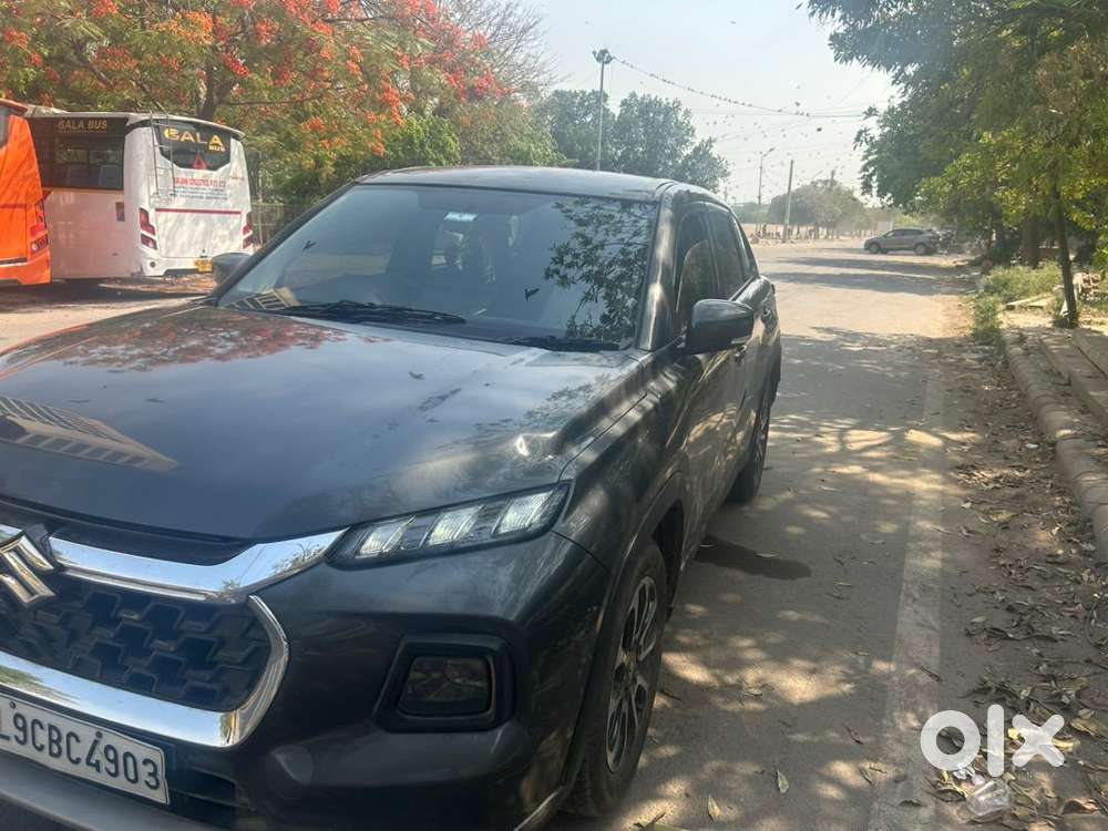 Maruti Suzuki Grand Vitara 2023 Petrol Well Maintained
