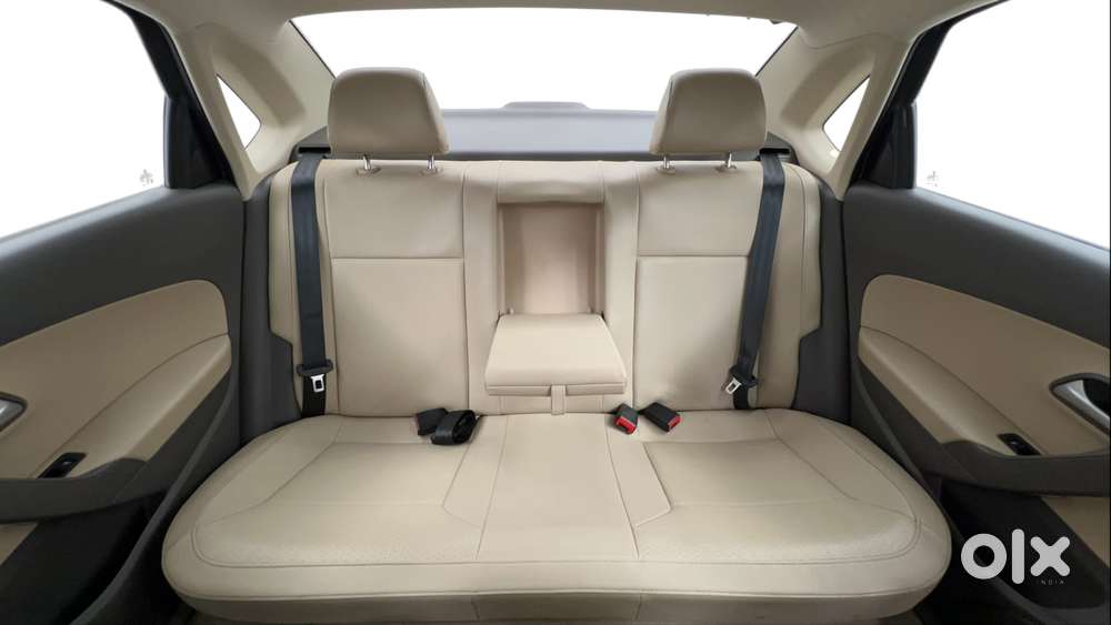 Volkswagen Vento 2013-2015 1.2 Tsi Highline At, 2016, Petrol