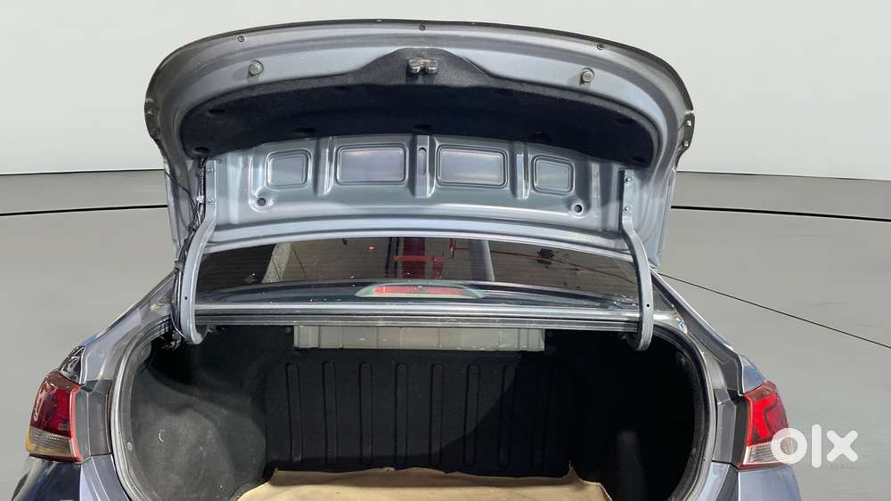 Hyundai Verna 1.6 Vtvt Sx, 2018, Petrol