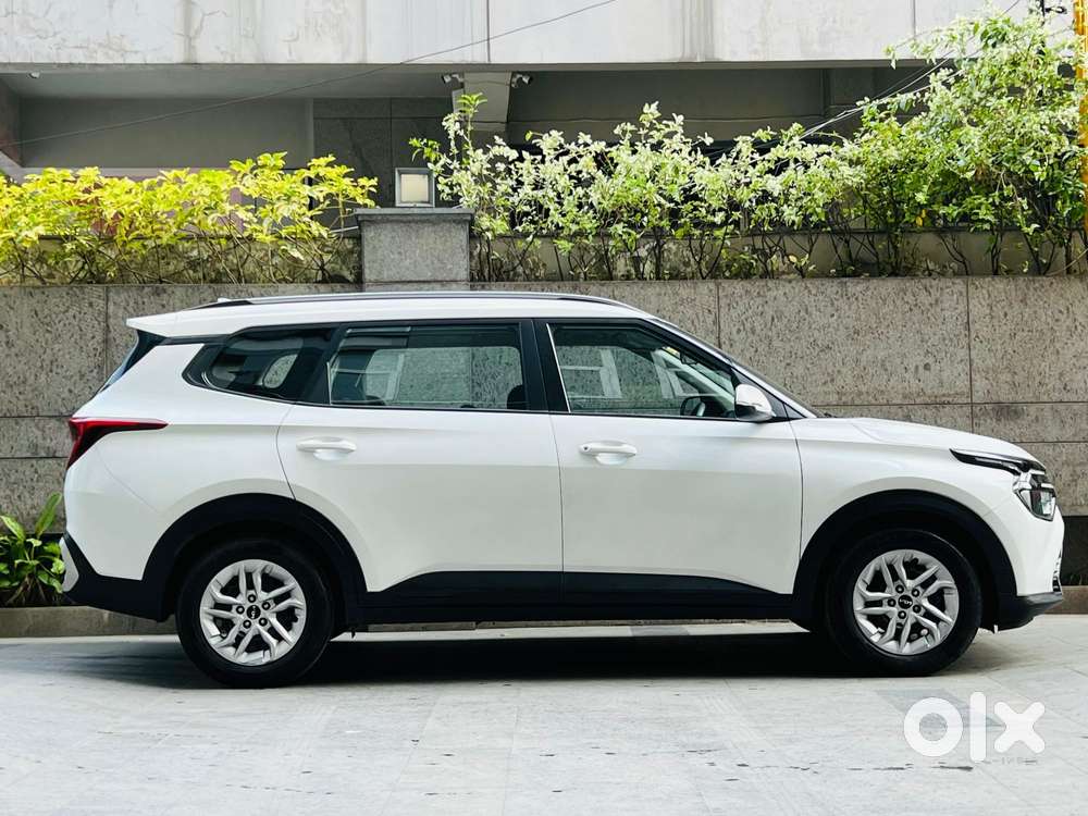 Kia Carens 1.4 Prestige 7 Str, 2022, Petrol