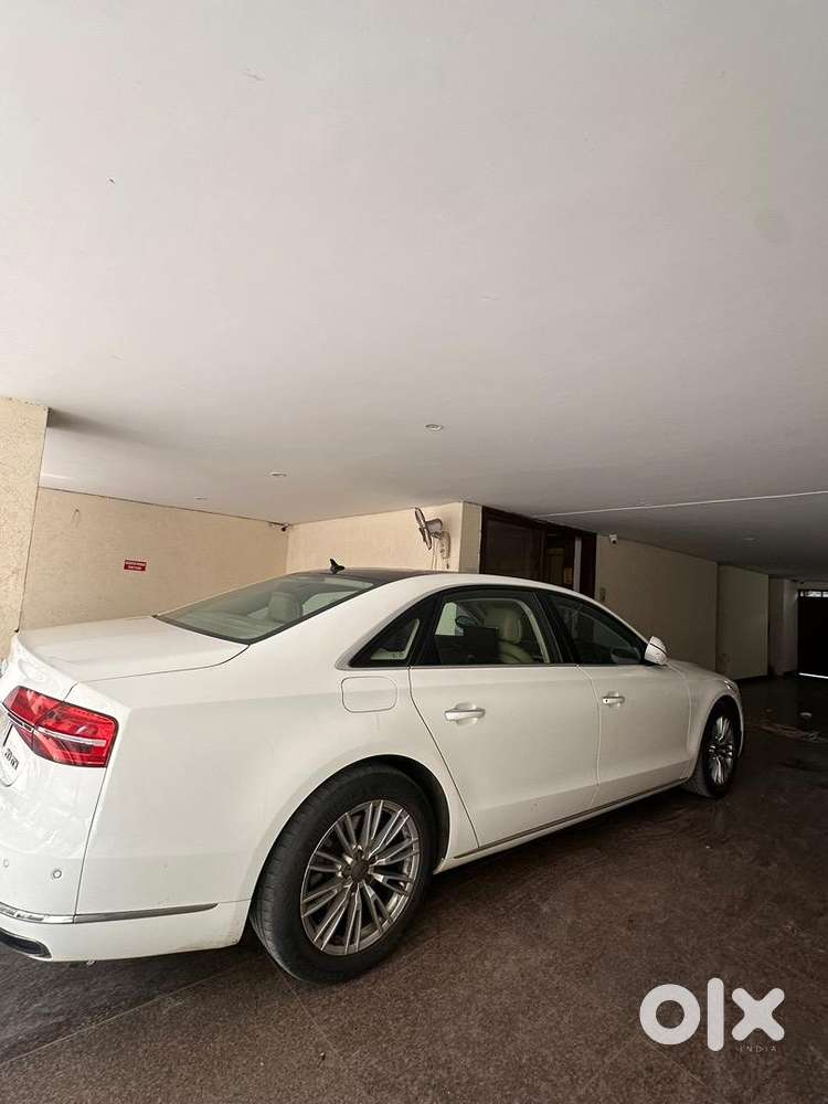 Audi A8 L 2015 Diesel 82000 Km Driven