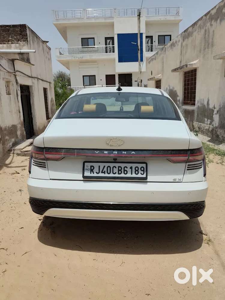 Hyundai Verna 2024 Petrol 35000 Km Driven