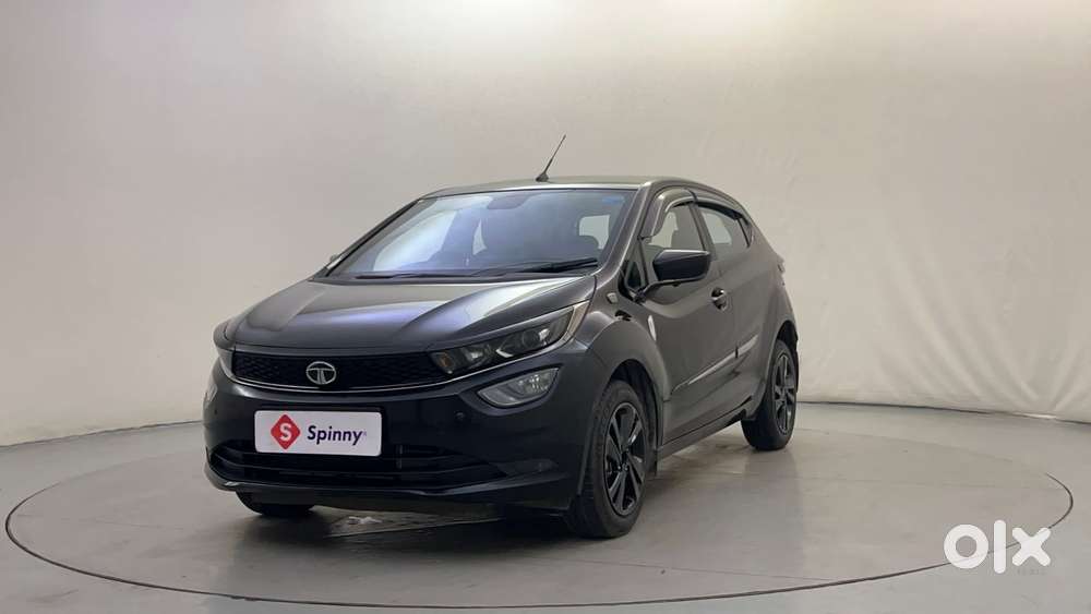 Tata Altroz 1.2 XZA Plus Dark Edition DCT, 2023, Petrol